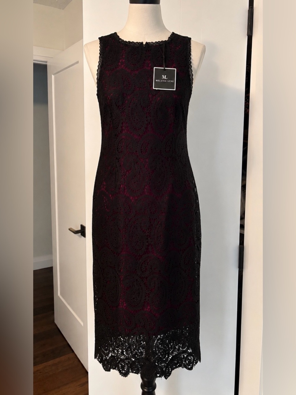 Melanie Lyne Black Lace Sheath Dress with Burgundy Lining